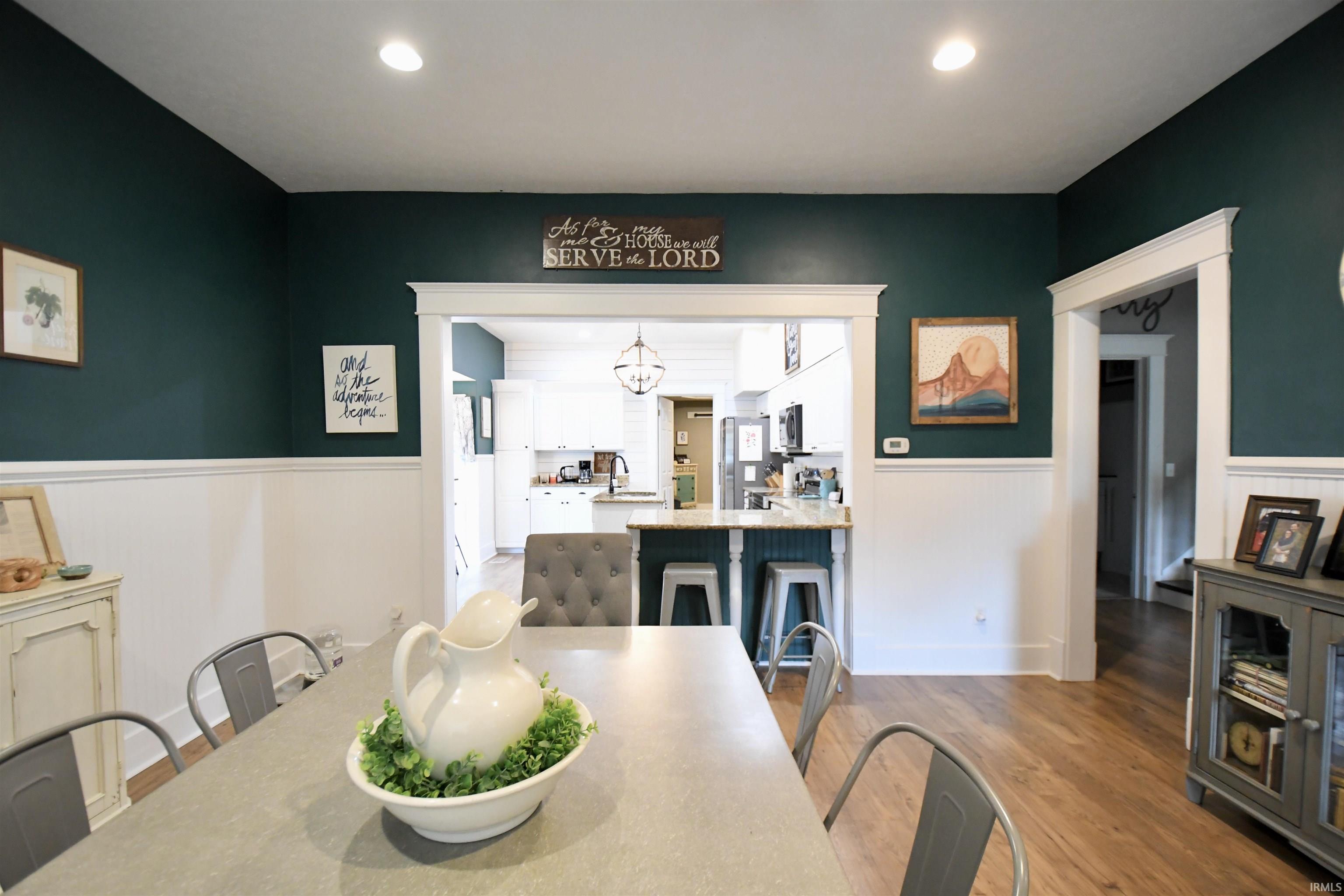 502 R Street Bedford, IN 47421 - Photo 3 of 36