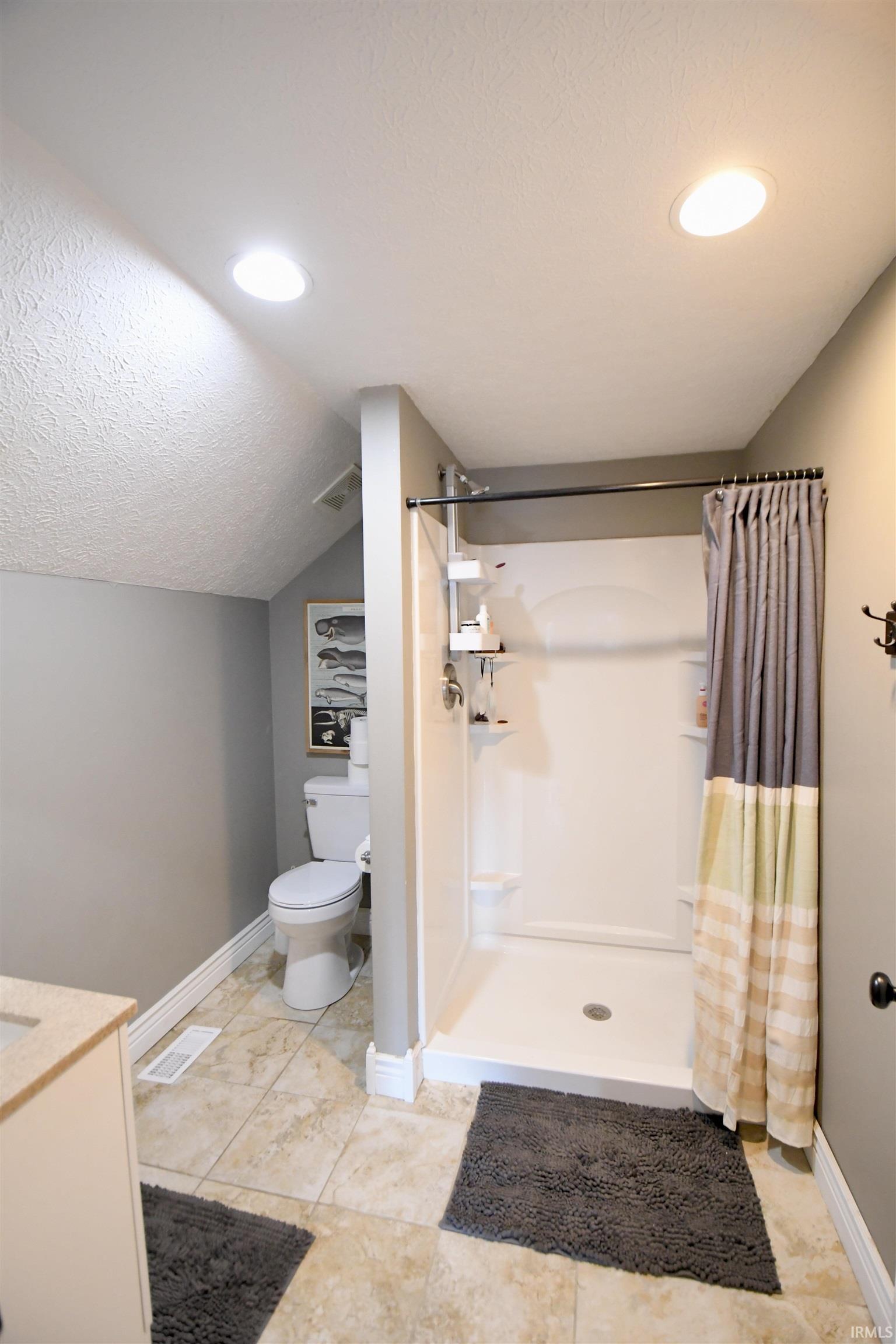 502 R Street Bedford, IN 47421 - Photo 31 of 36