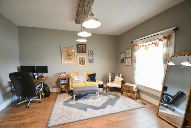 $374,900 | 502 R Street, Bedford, IN 47421