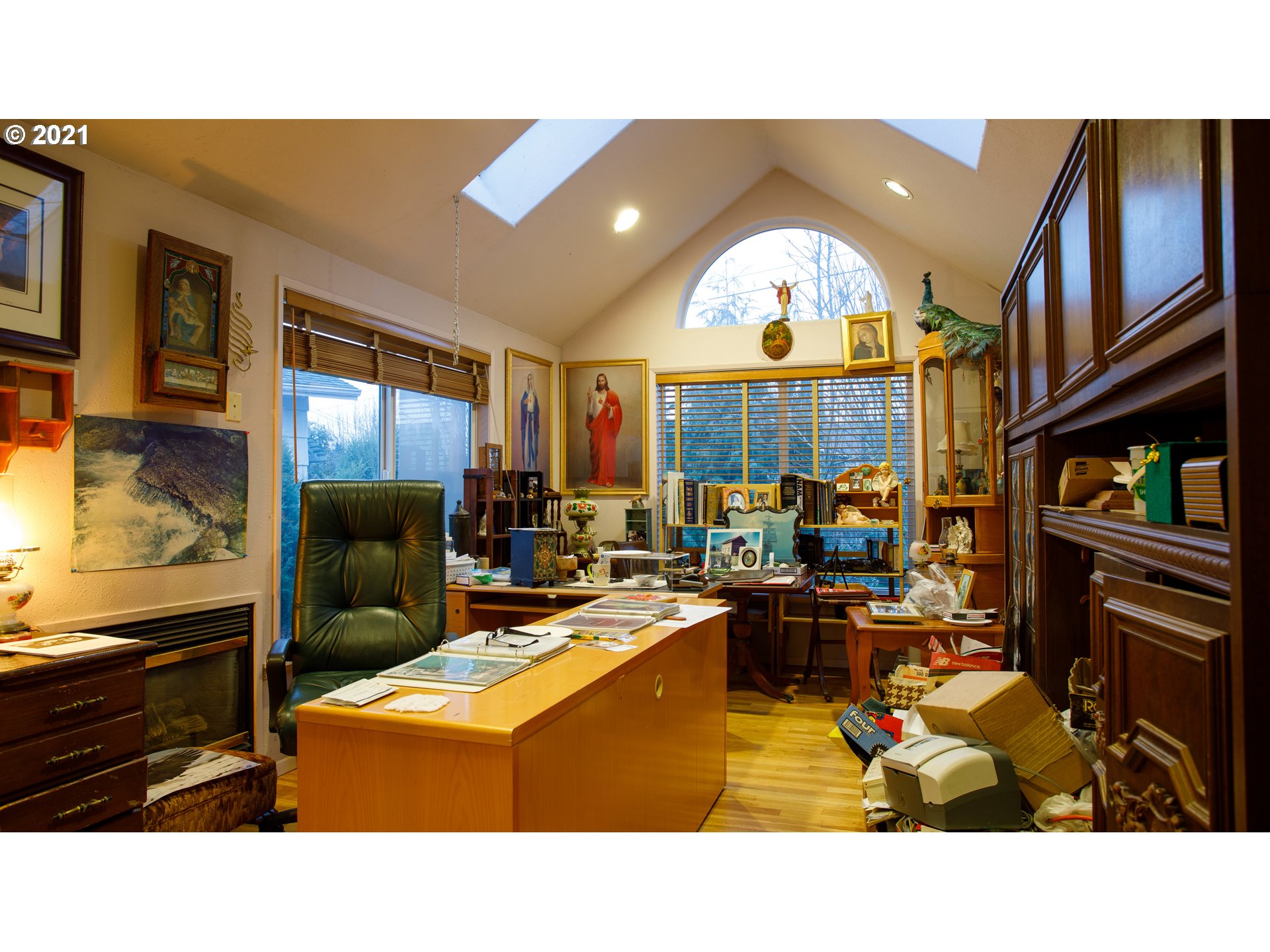 1420 Thompson Road Woodburn, OR 97071 - Photo 7 of 19 Gallery Image 7