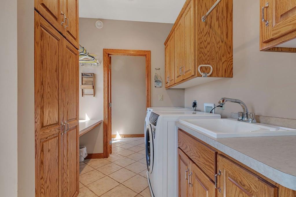 25411 Daventry Road Paynesville, MN 56362 - Photo 31 of 40