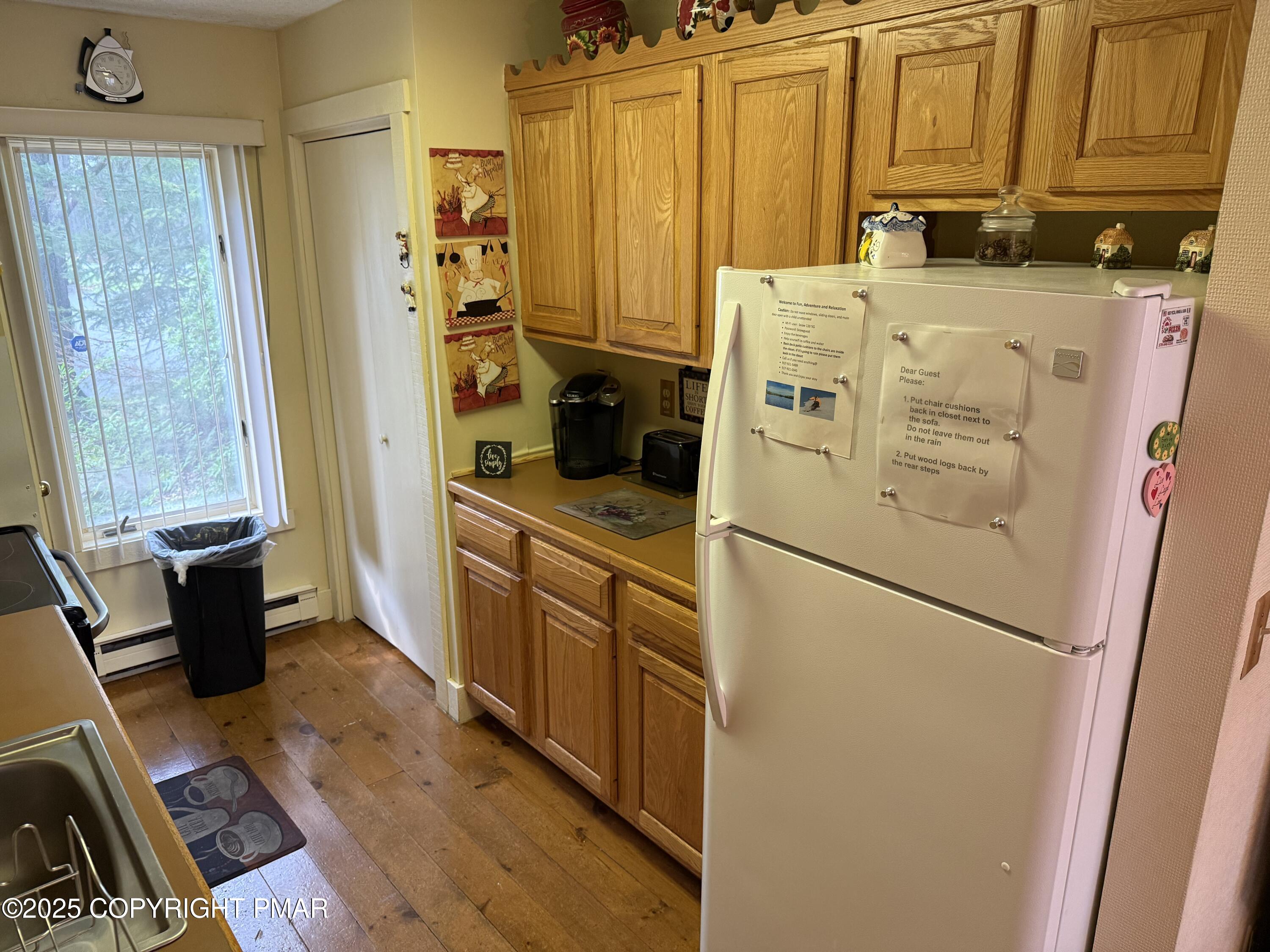 120 Snow Ridge Circle Lake Harmony, PA 18624 - Photo 10 of 29 Laundry located on door on right