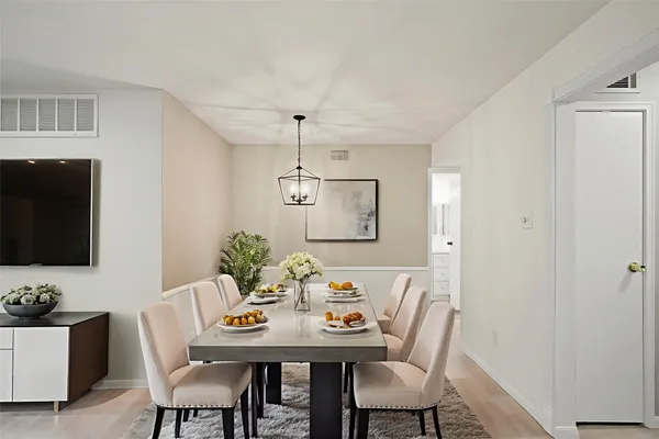 $143,000 | 11201 Lynbrook Drive, Unit 3503, Houston, TX 77042