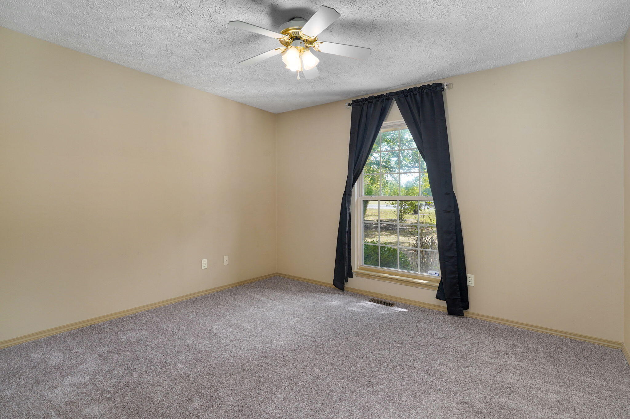 394 Jace Road Billings, MO 65610 - Photo 17 of 34 394 Jace Rd-14