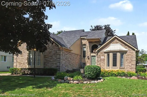 $475,000 | 50483 Heatherwood Lane, Utica, MI 48317