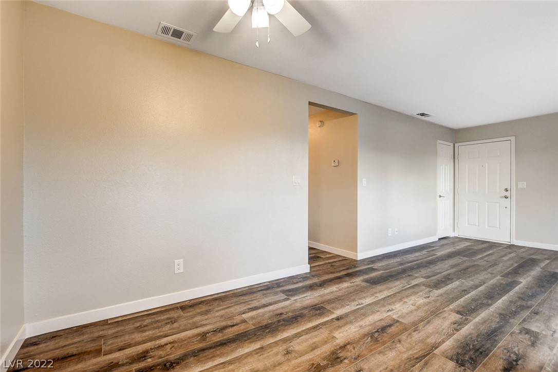 7300 West Pirates Cove Road, Unit 2014 Las Vegas, NV 89145 - Photo 12 of 48