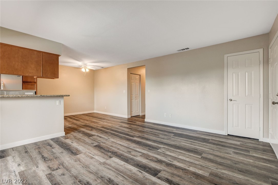 7300 West Pirates Cove Road, Unit 2014 Las Vegas, NV 89145 - Photo 13 of 48