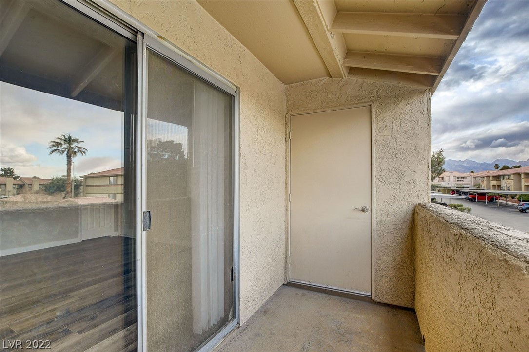 7300 West Pirates Cove Road, Unit 2014 Las Vegas, NV 89145 - Photo 31 of 48