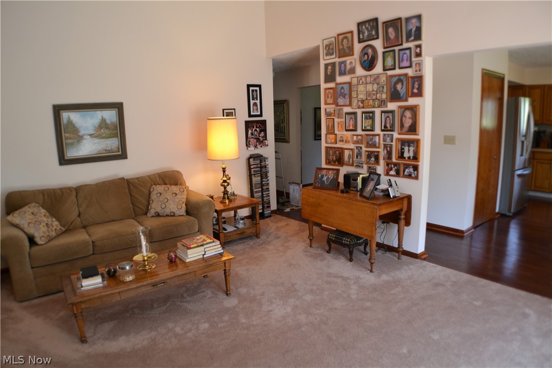 14209 East Bagley Road Cleveland, OH 44130 - Photo 6 of 34 Gallery Image 6