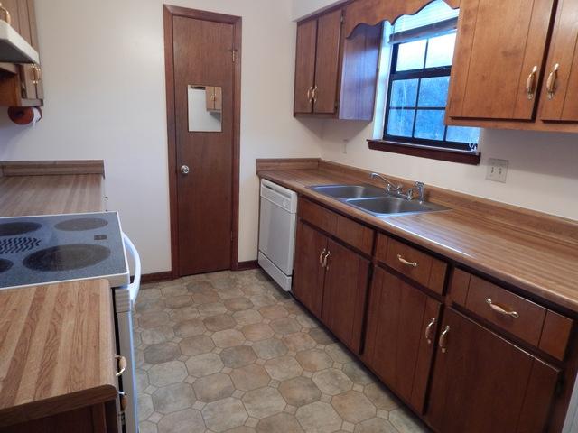 121 Springwood Circle Crestview, FL 32536 - Photo 22 of 25 Gallery Image 22