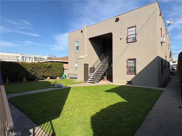 a view of a entryway