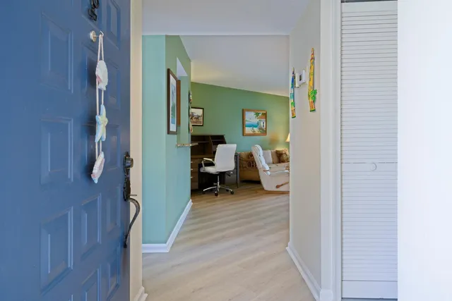 $3,400 | 6030 Southeast Martinique Drive, Unit 102, Stuart, FL 34997