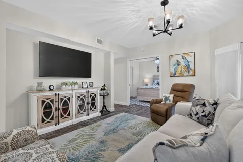 $479,000 | 111 Waterview Drive, Unit 111, Palm Beach Gardens, FL 33418