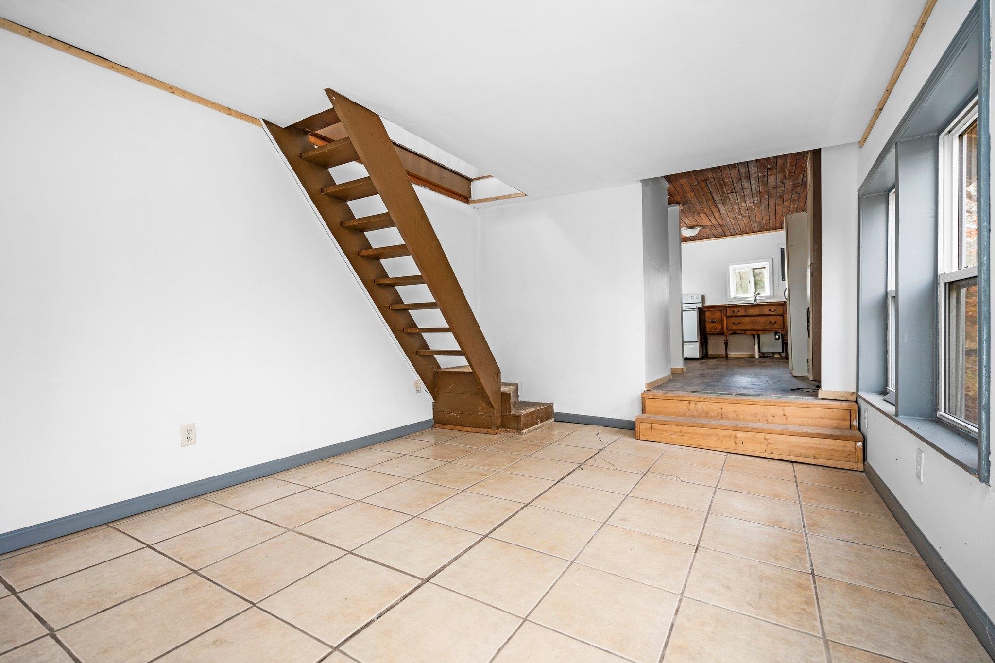 4255 Spencer Road Southeast Kalkaska, MI 49646 - Photo 13 of 33 Gallery Image 13