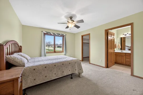 $465,000 | 802 Timothy Drive Southeast, Stewartville, MN 55976
