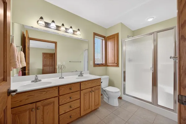 $465,000 | 802 Timothy Drive Southeast, Stewartville, MN 55976