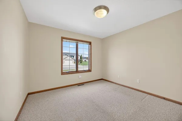 $465,000 | 802 Timothy Drive Southeast, Stewartville, MN 55976