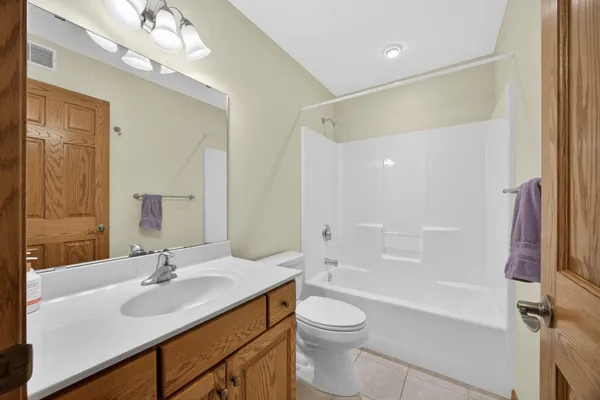 $465,000 | 802 Timothy Drive Southeast, Stewartville, MN 55976