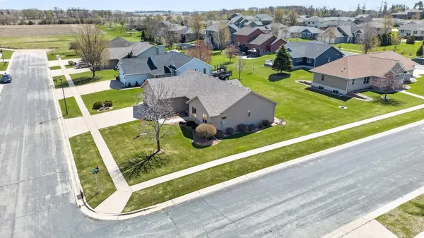 $465,000 | 802 Timothy Drive Southeast, Stewartville, MN 55976