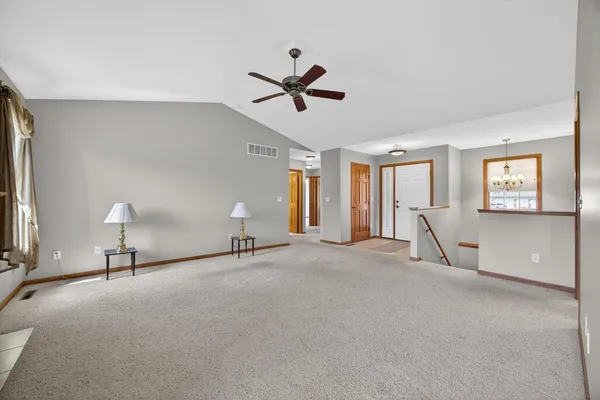 $465,000 | 802 Timothy Drive Southeast, Stewartville, MN 55976