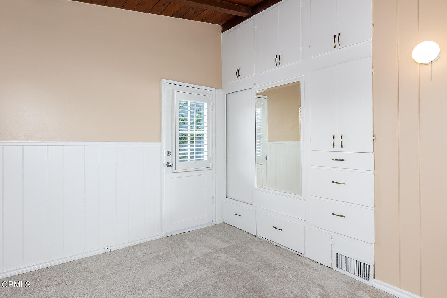 159-161 May Avenue Monrovia, CA 91016 - Photo 14 of 33 an empty room with windows