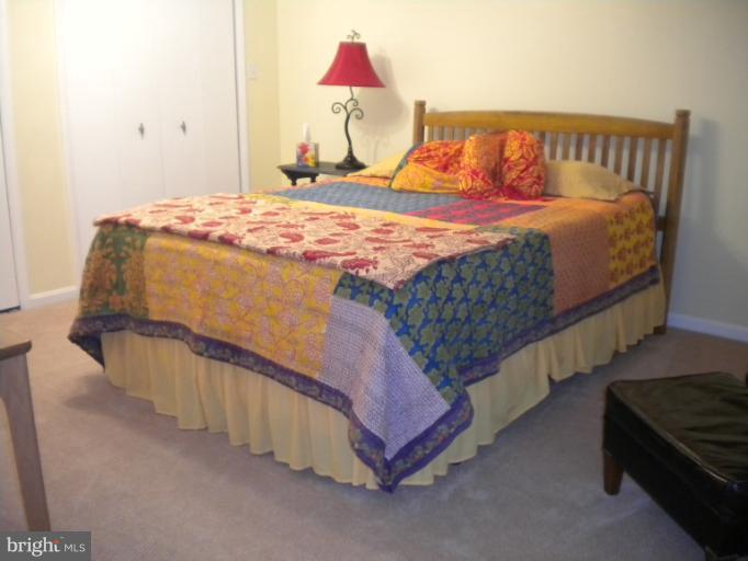 24670 Halterman Road Gaithersburg, MD 20882 - Photo 14 of 25 Bedroom