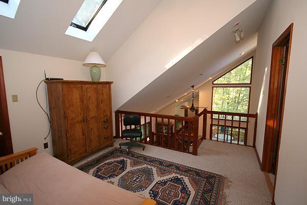 24670 Halterman Road Gaithersburg, MD 20882 - Photo 9 of 25 Interior (General)