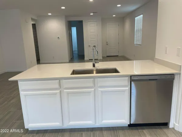 $2,395 | 9343 West Glenrosa Avenue, Phoenix, AZ 85037