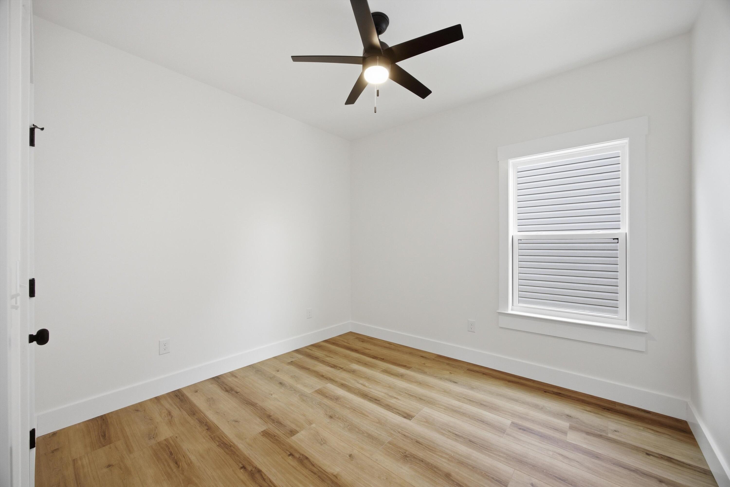 126 Washington Street Dalton, GA 30721 - Photo 23 of 50 27-126_Washington_St-07
