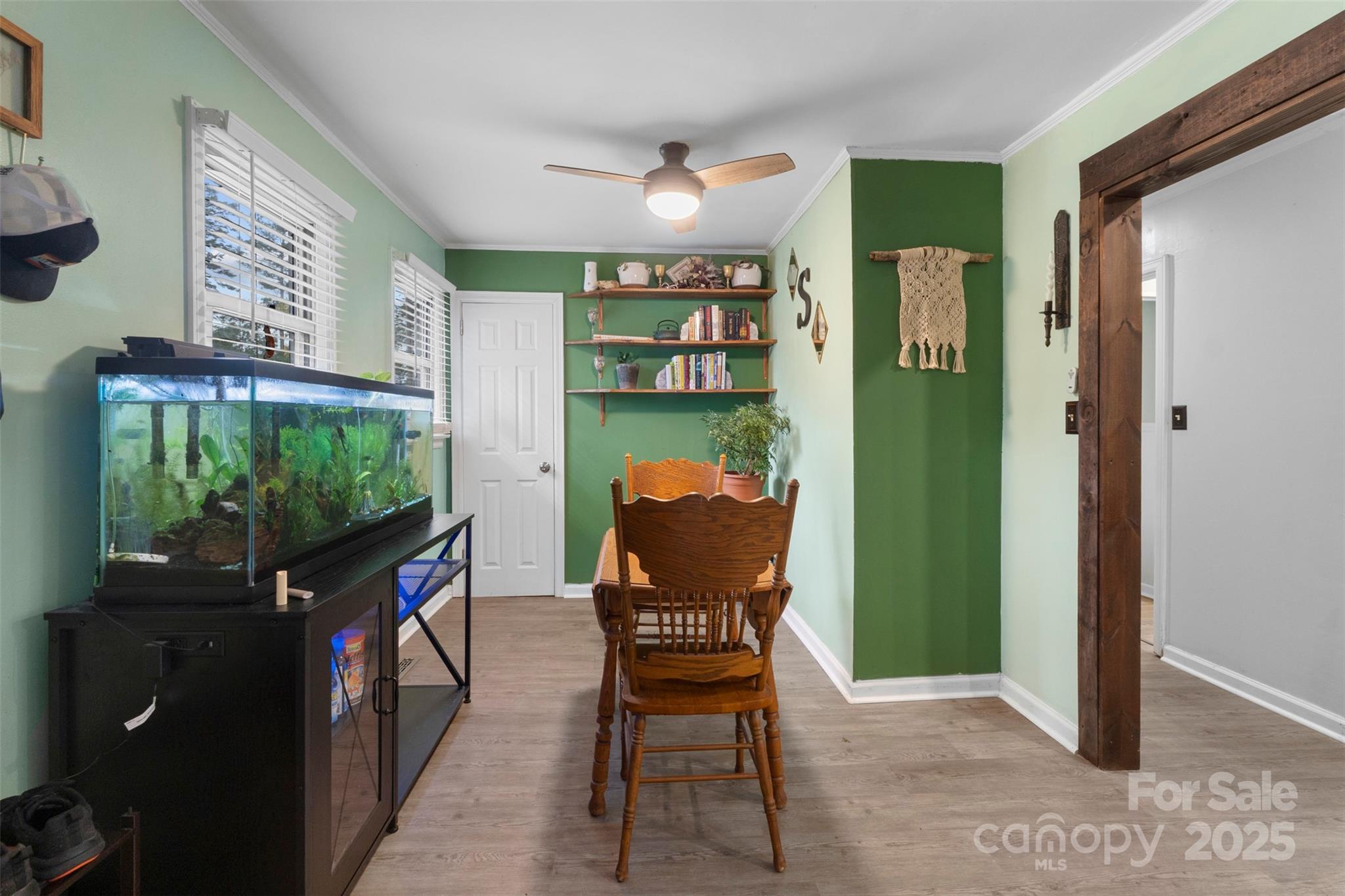 1238 Oak Grove Road Kings Mountain, NC 28086 - Photo 3 of 36 a living room with furniture and a flat screen tv