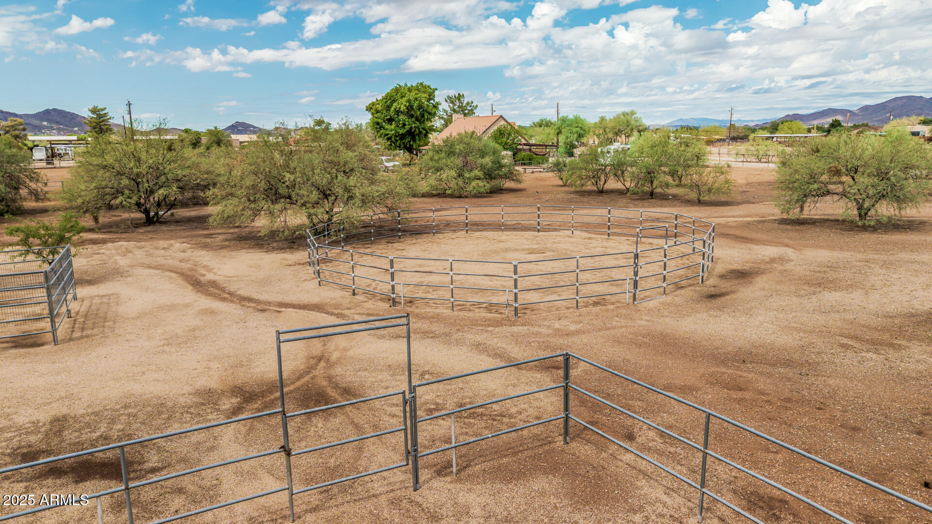 1032 East Cloud Road Phoenix, AZ 85086 - Photo 40 of 54 49 Cloud