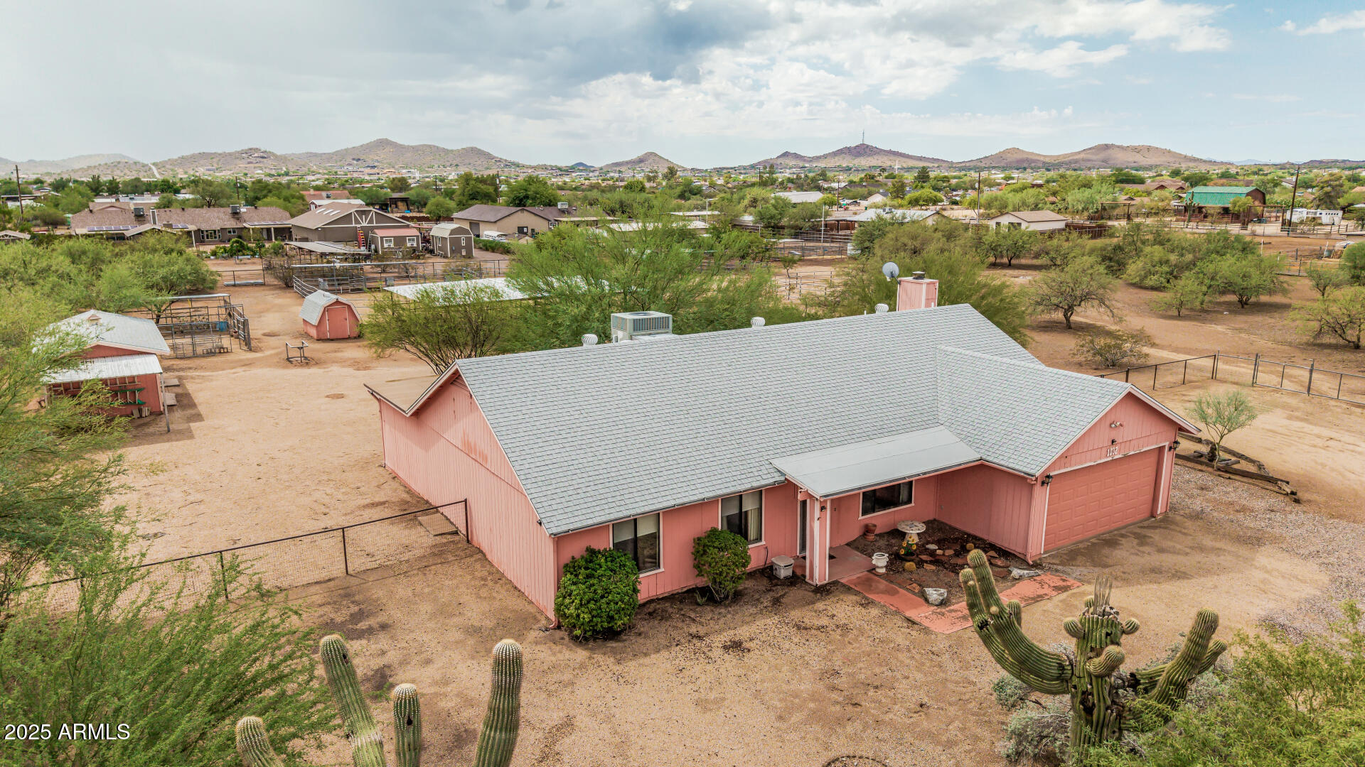 1032 East Cloud Road Phoenix, AZ 85086 - Photo 43 of 54 46 Cloud