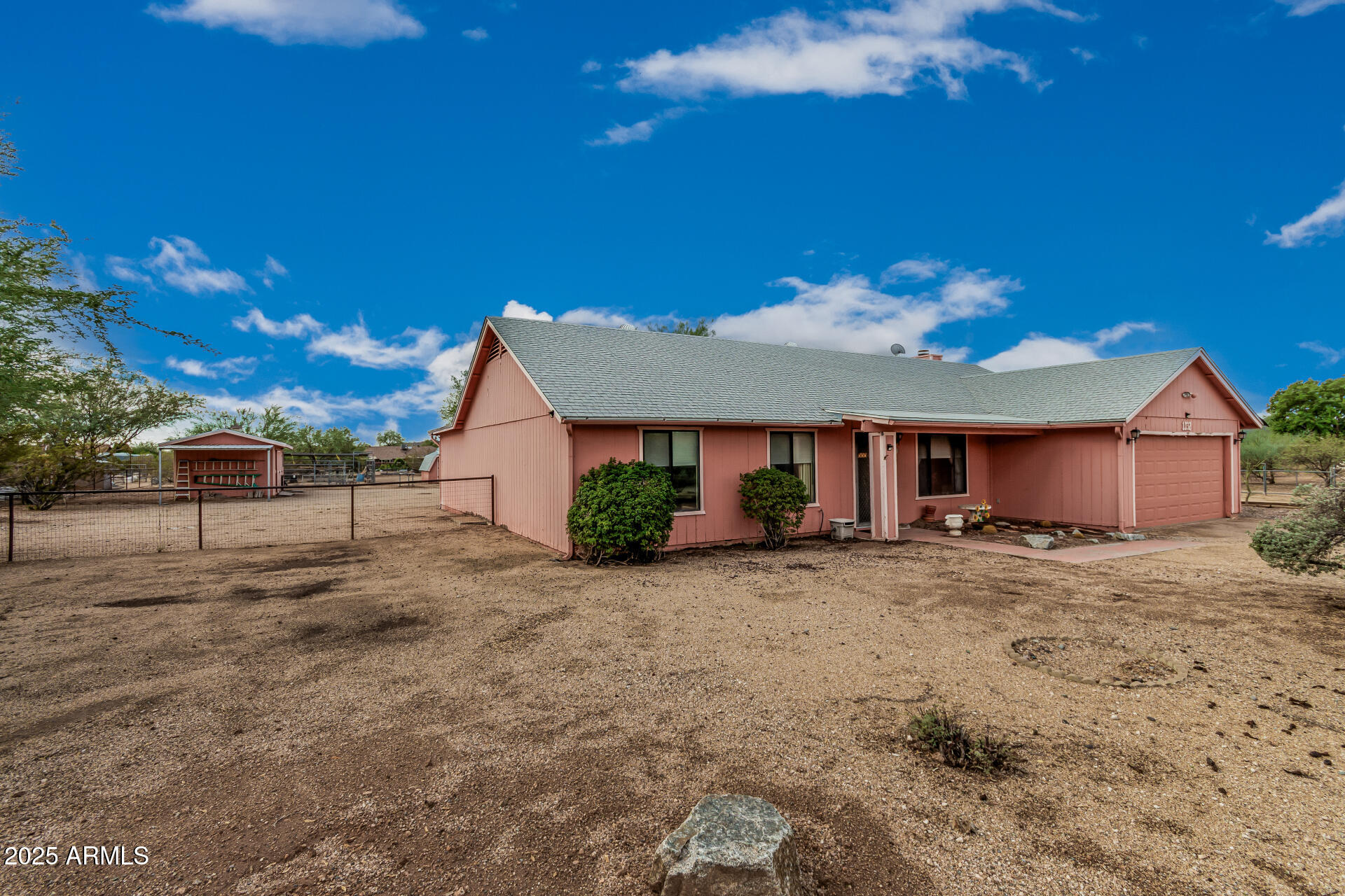 1032 East Cloud Road Phoenix, AZ 85086 - Photo 5 of 54 05 Cloud