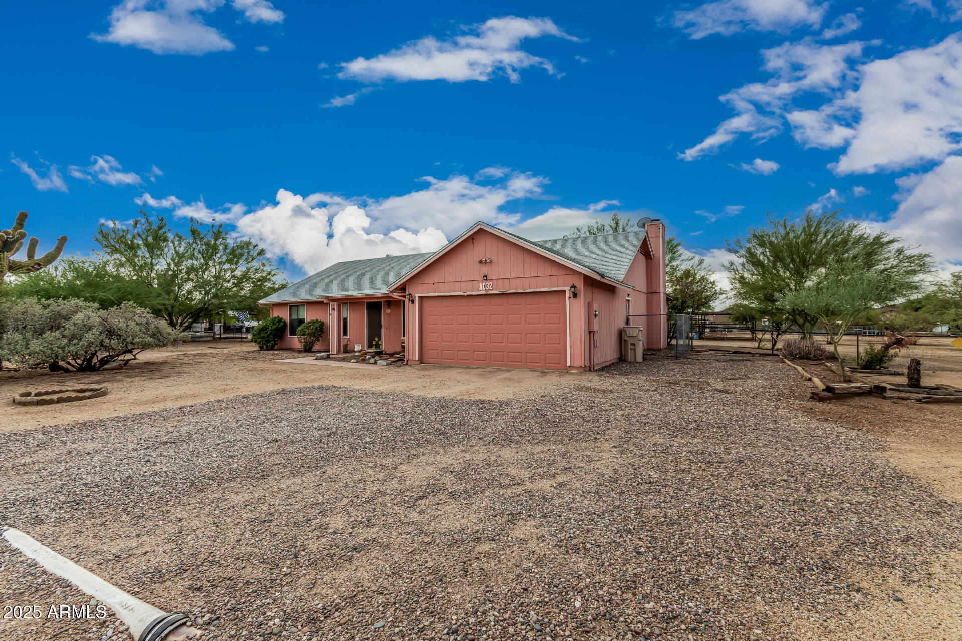 1032 East Cloud Road Phoenix, AZ 85086 - Photo 6 of 54 03 Cloud