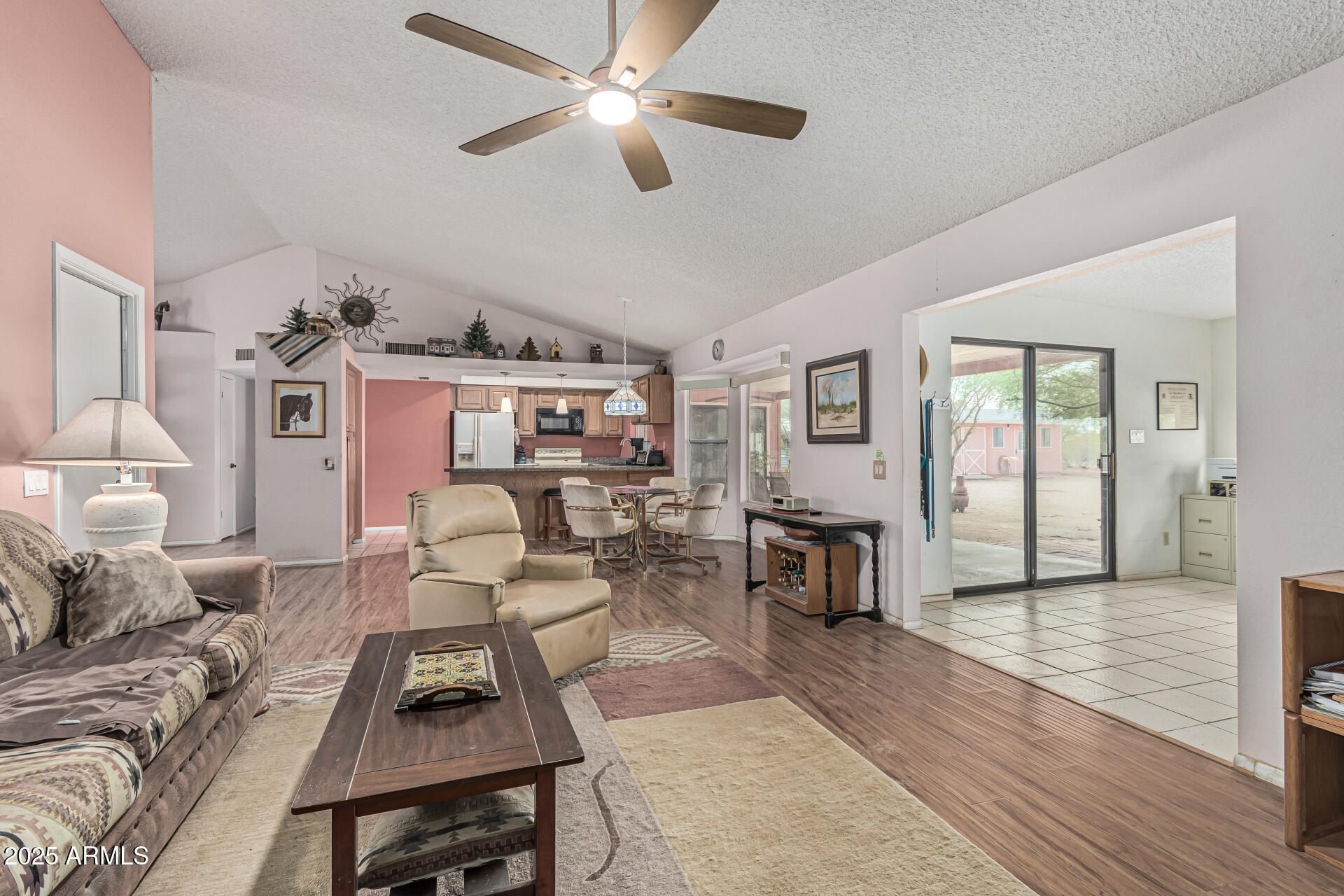 1032 East Cloud Road Phoenix, AZ 85086 - Photo 8 of 54 08 Cloud