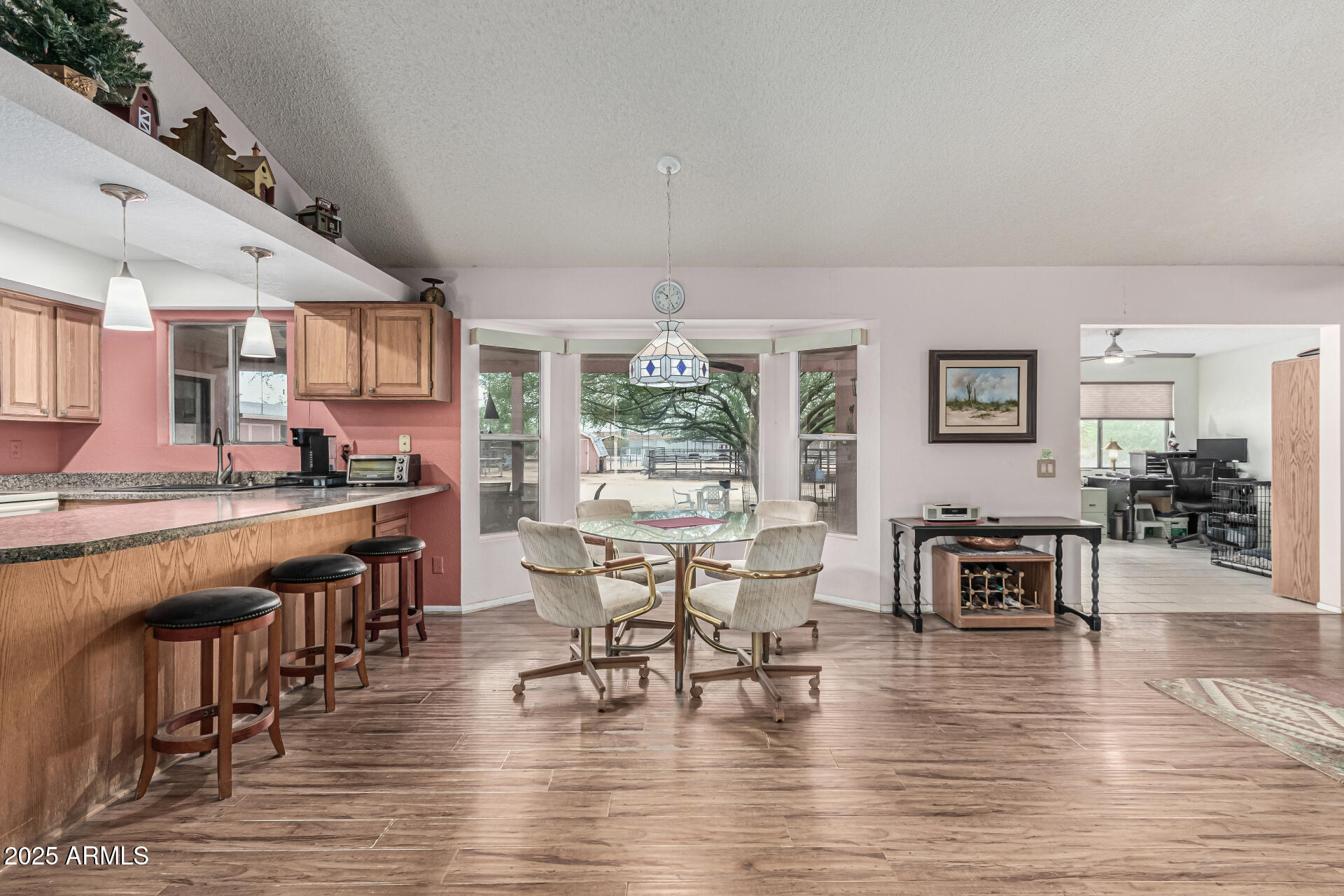 1032 East Cloud Road Phoenix, AZ 85086 - Photo 9 of 54 10 Cloud