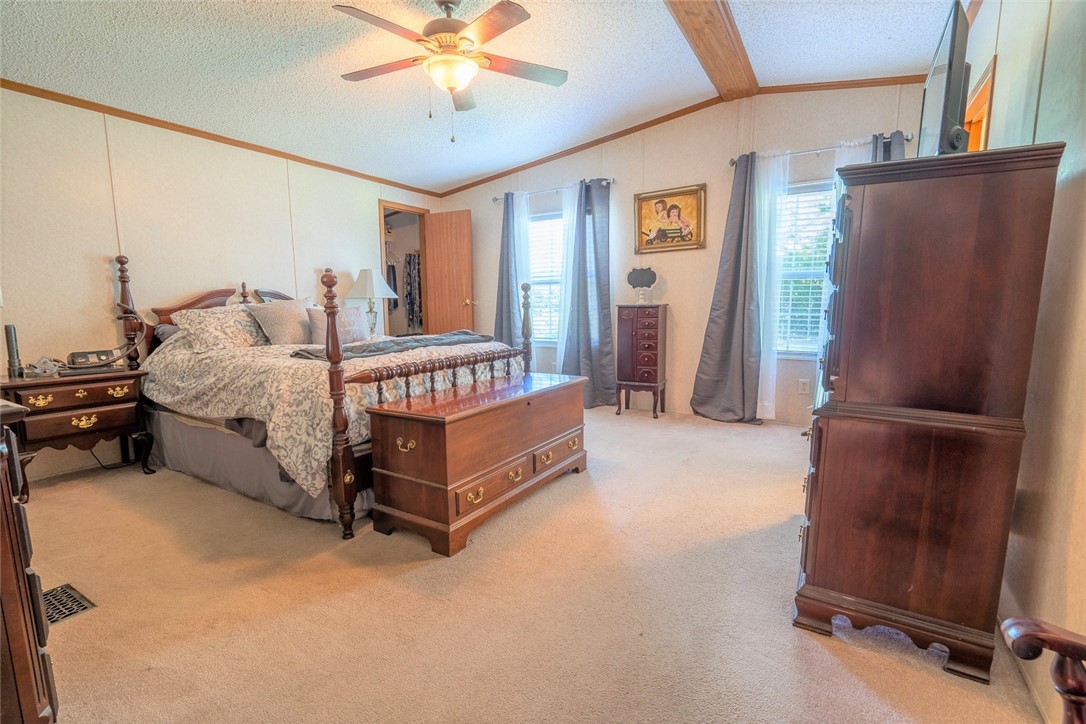 315 Garren Road Easley, SC 29640 - Photo 14 of 47