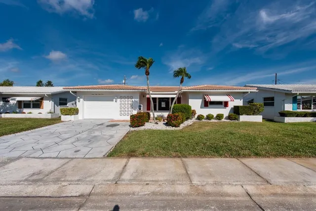$360,000 | 3843 97th Terrace North, Pinellas Park, FL 33782