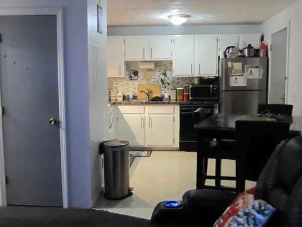 $198,000 | 45 Log Street, Unit 2D, Manchester, NH 03102