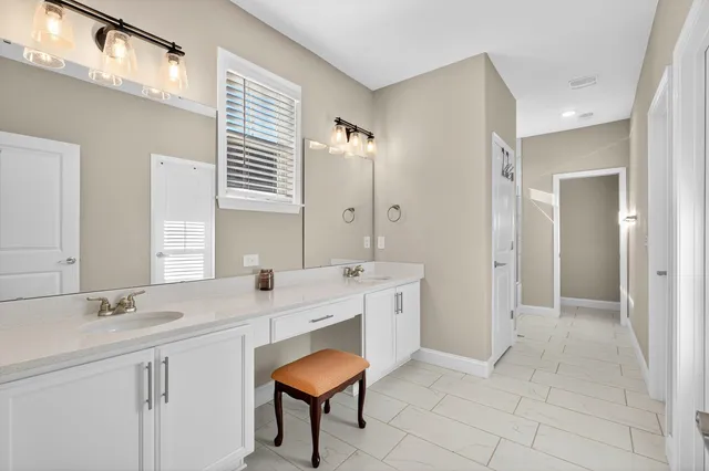 $499,000 | 834 Grantwood Circle, Greer, SC 29651