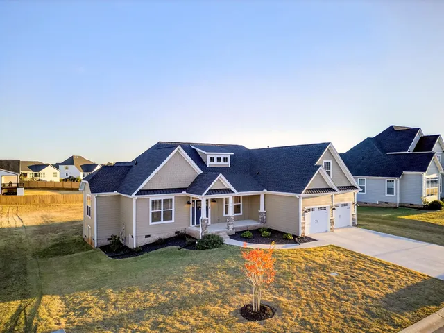 $499,000 | 834 Grantwood Circle, Greer, SC 29651