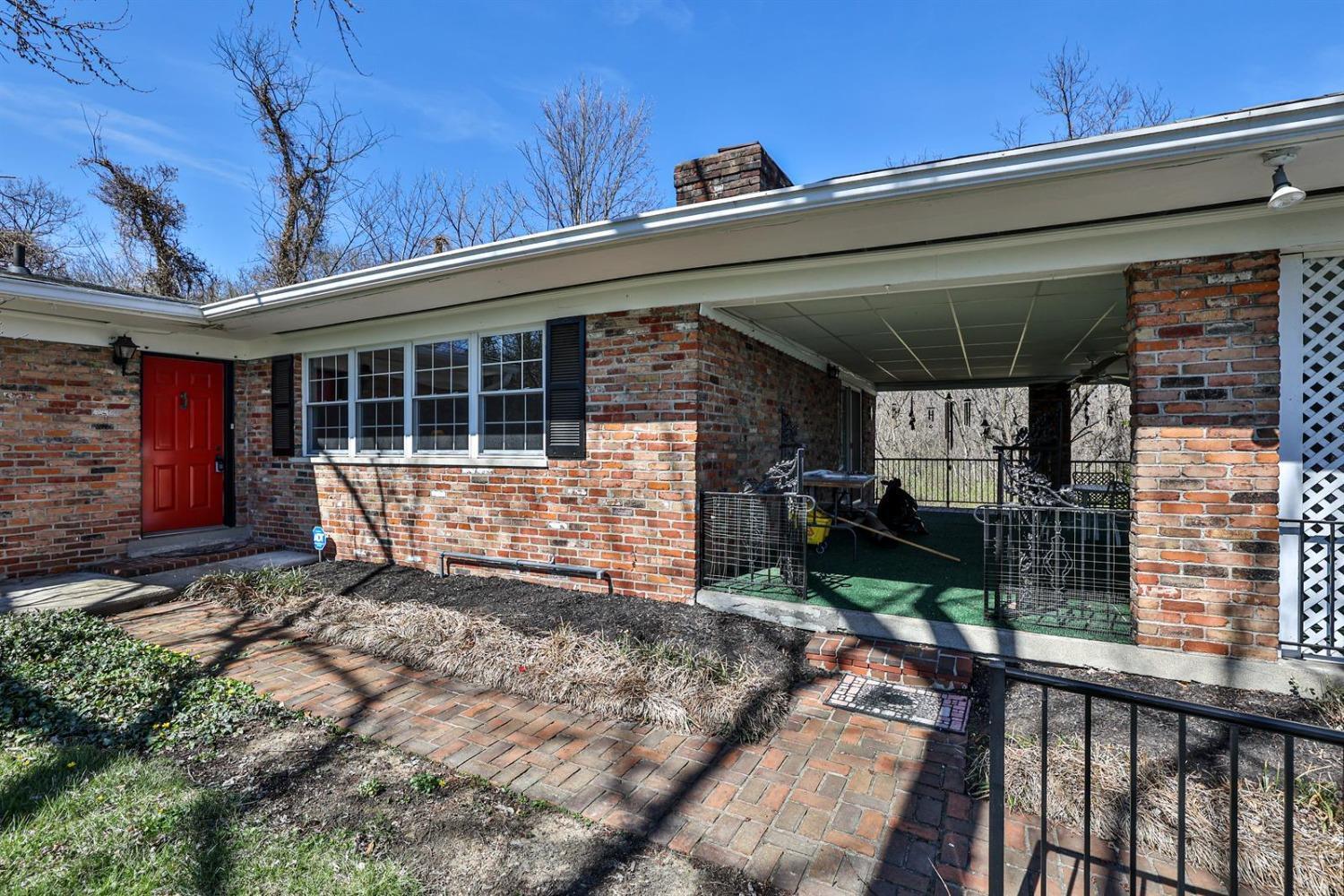 350 Compton Road Cincinnati, OH 45215 - Photo 2 of 43