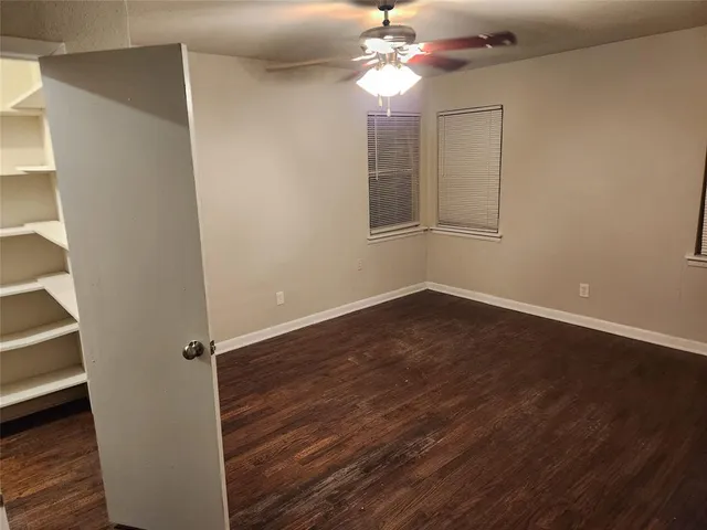 $1,800 | 5633 Tourist Drive, North Richland Hills, TX 76117