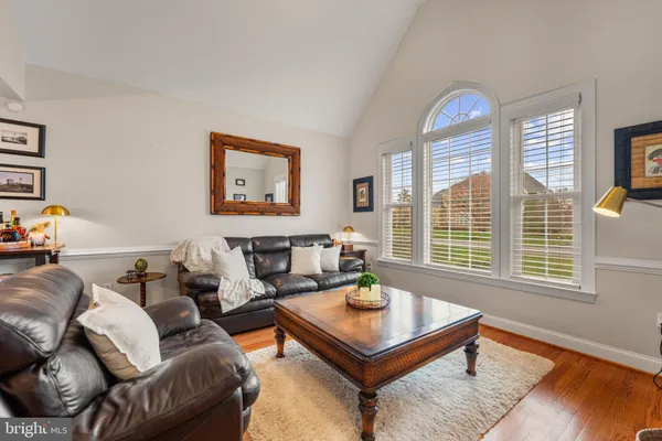$1,350,000 | 6208 Guilford Drive, Alexandria, VA 22310
