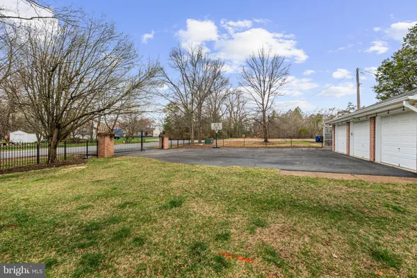 $1,350,000 | 6208 Guilford Drive, Alexandria, VA 22310