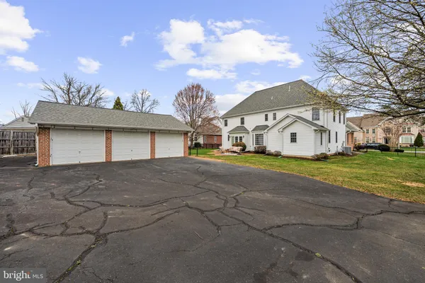 $1,350,000 | 6208 Guilford Drive, Alexandria, VA 22310