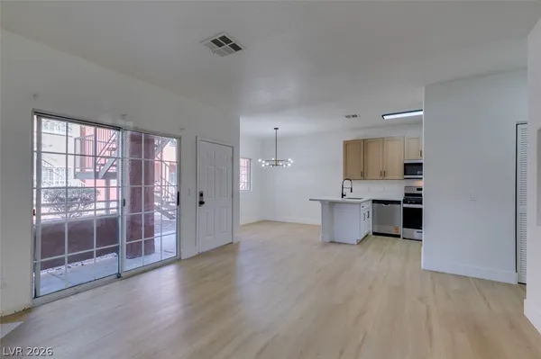 $2,450 | 4730 East Craig Road, Unit 1085, Las Vegas, NV 89115