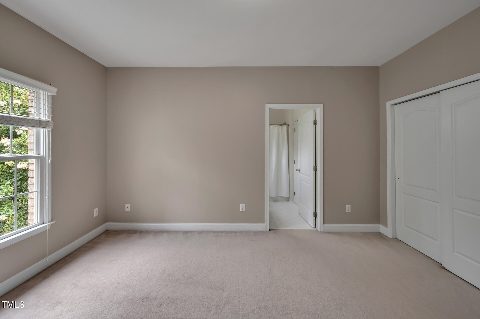 9628 Club Valley Way Raleigh, NC 27617 - Photo 45 of 68 FAR_8410