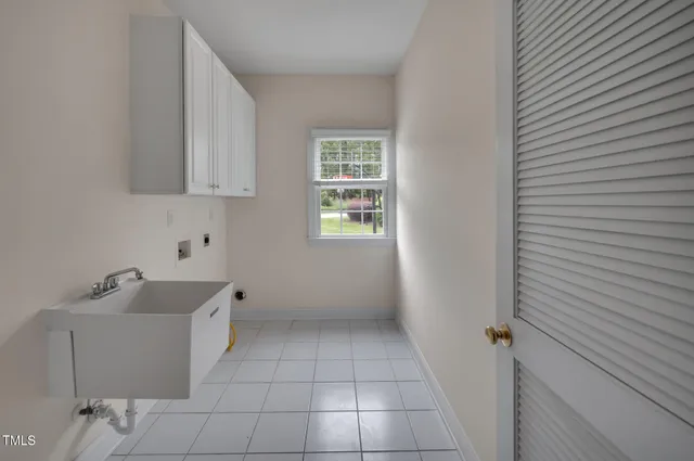 $1,250,000 | 9628 Club Valley Way, Raleigh, NC 27617