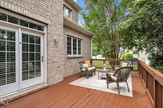 $1,250,000 | 9628 Club Valley Way, Raleigh, NC 27617